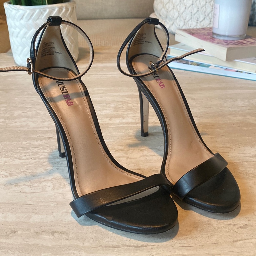Black Strappy Heels | JustFab | Size 7